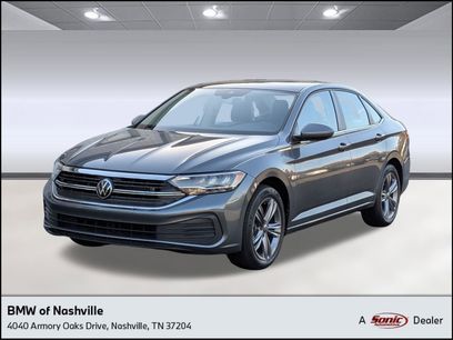 Used 2023 Volkswagen Jetta SE w/ Panoramic Sunroof Package