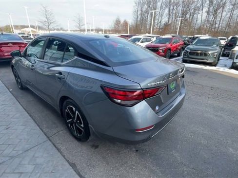 Used 2025 Nissan Sentra SV w/ Trunk Package image 6