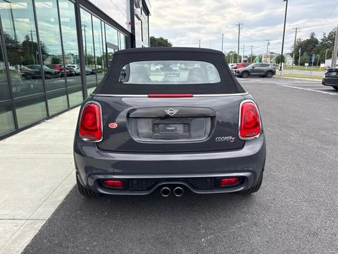 Used 2019 MINI Cooper S w/ Signature Upholstery Package FWD image 4