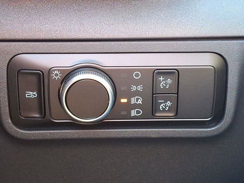 Used 2025 Ford Mustang GT image 32