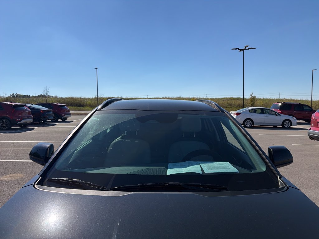 Used 2025 Kia Niro EX FWD image 17