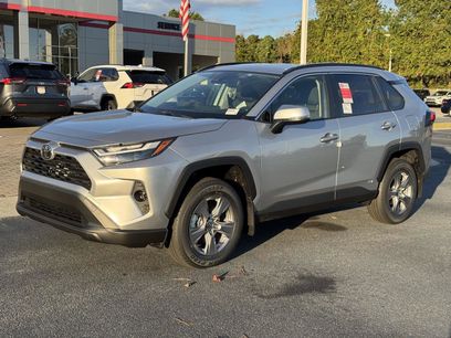 New 2025 Toyota RAV4 XLE