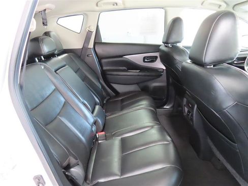 Used 2023 Nissan Murano SV FWD image 35