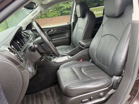 Used 2016 Buick Enclave Leather FWD image 4