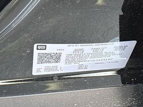 New 2025 GMC Acadia Elevation image 31