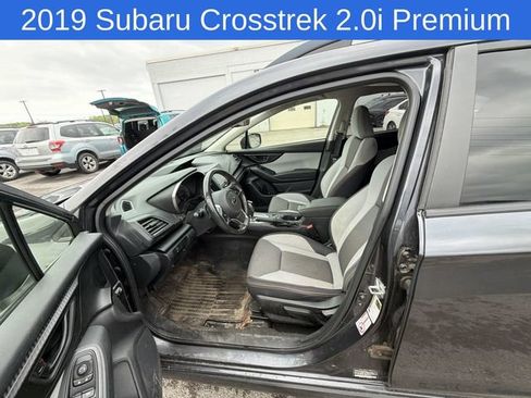 Used 2019 Subaru Crosstrek 2.0i Premium AWD/4WD image 2