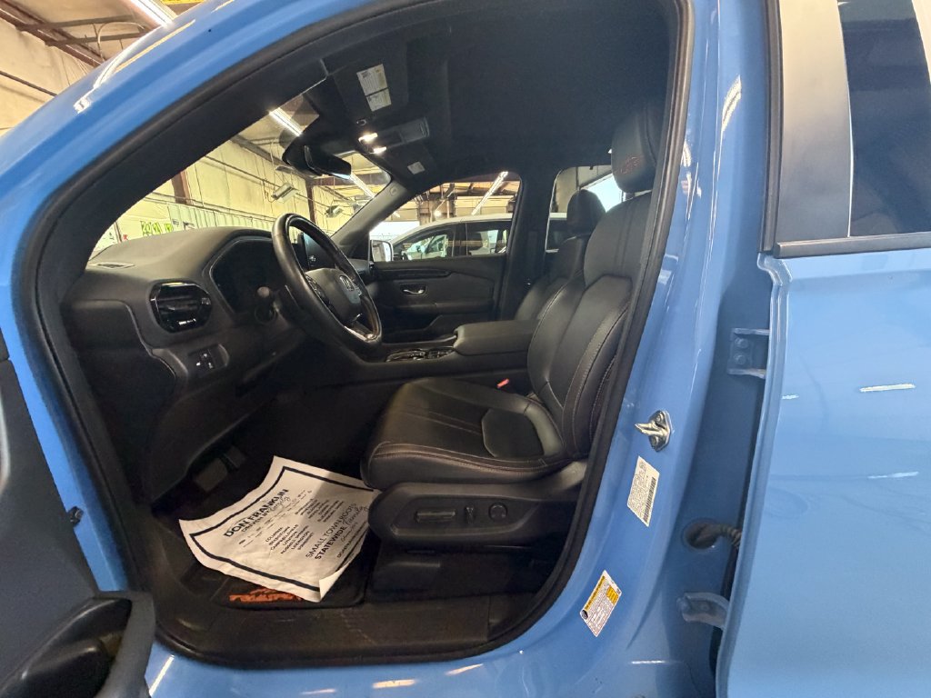 Used 2024 Honda Pilot TrailSport image 9