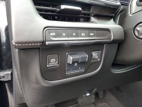 Used 2023 Cadillac Escalade Sport w/ LPO, ONYX Package image 9