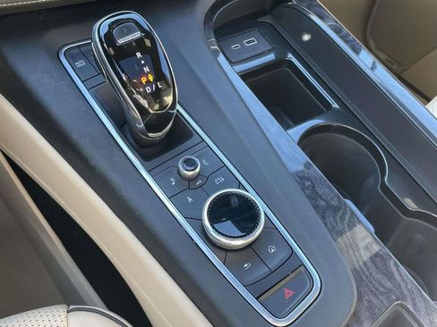 Used 2021 Cadillac Escalade ESV Premium Luxury w/ Driver Assist Tech Package image 28