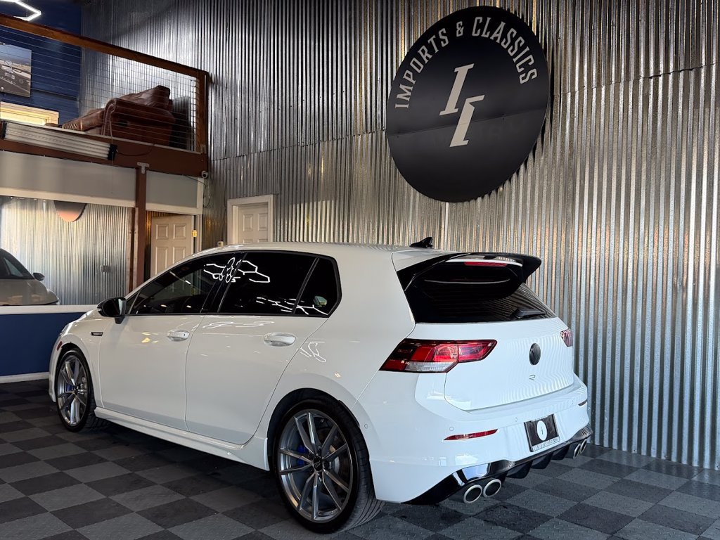 Used 2024 Volkswagen Golf R AWD/4WD image 4