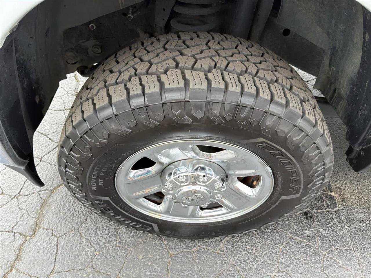 Used 2022 RAM 2500 Big Horn AWD/4WD image 9