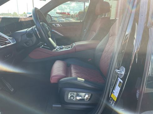 Used 2024 BMW X6 xDrive40i w/ Executive Package image 10