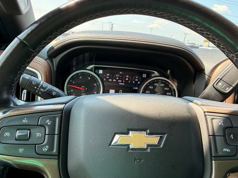 Used 2021 Chevrolet Silverado 3500 High Country AWD/4WD image 17