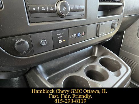 Used 2024 Chevrolet Express 2500 w/ Driver Convenience Package image 10