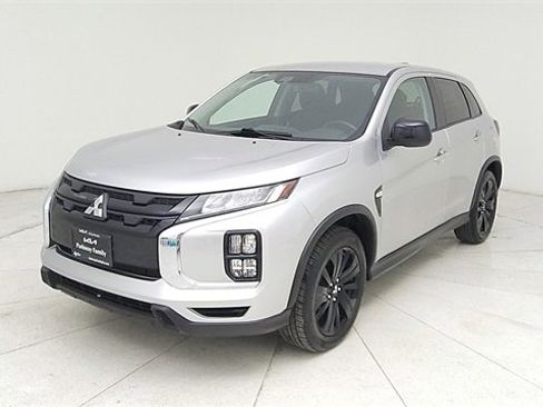 Used 2021 Mitsubishi Outlander Sport LE image 1