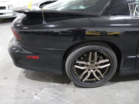 Used 1999 Pontiac Firebird Formula image 32