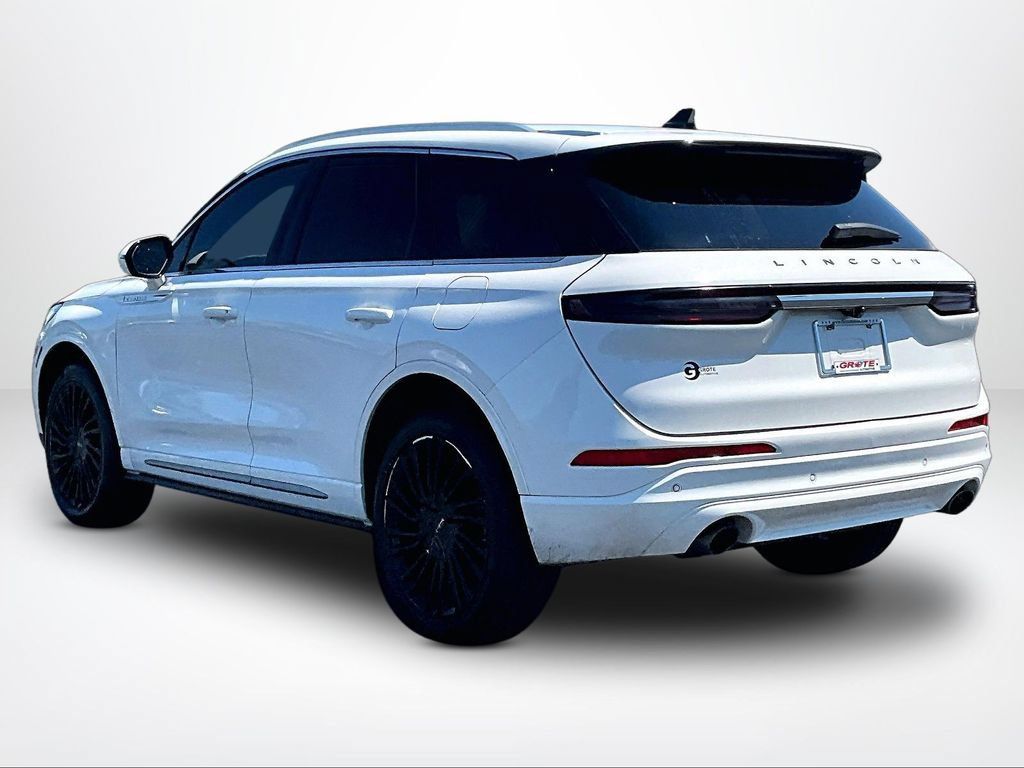 Used 2022 Lincoln Corsair Reserve AWD/4WD image 13