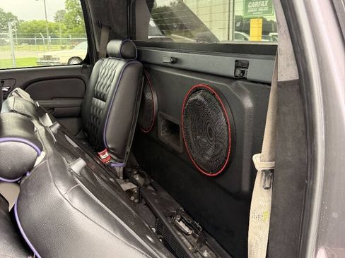 Used 2007 Chevrolet Avalanche LT AWD/4WD image 8