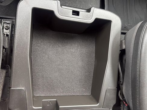 Used 2022 GMC Sierra 1500 SLT w/ X31 Off-Road Package image 25