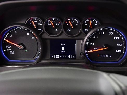 Used 2022 Chevrolet Silverado 1500 Custom image 18