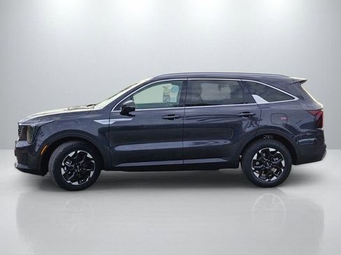 New 2026 Kia Sorento S w/ S Panoramic Sunroof Package FWD image 9