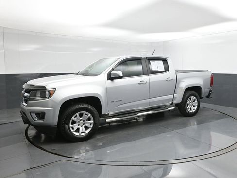 Used 2017 Chevrolet Colorado LT w/ LT Convenience Package image 1