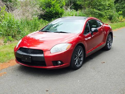 Used 2012 Mitsubishi Eclipse FWD image 1