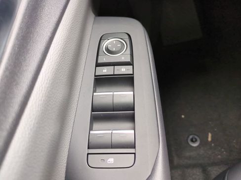 New 2026 Toyota Prius XLE image 22