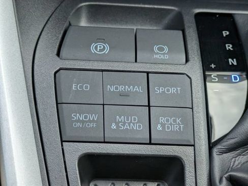 Used 2025 Toyota RAV4 XLE Premium w/ Weather Package AWD/4WD image 31