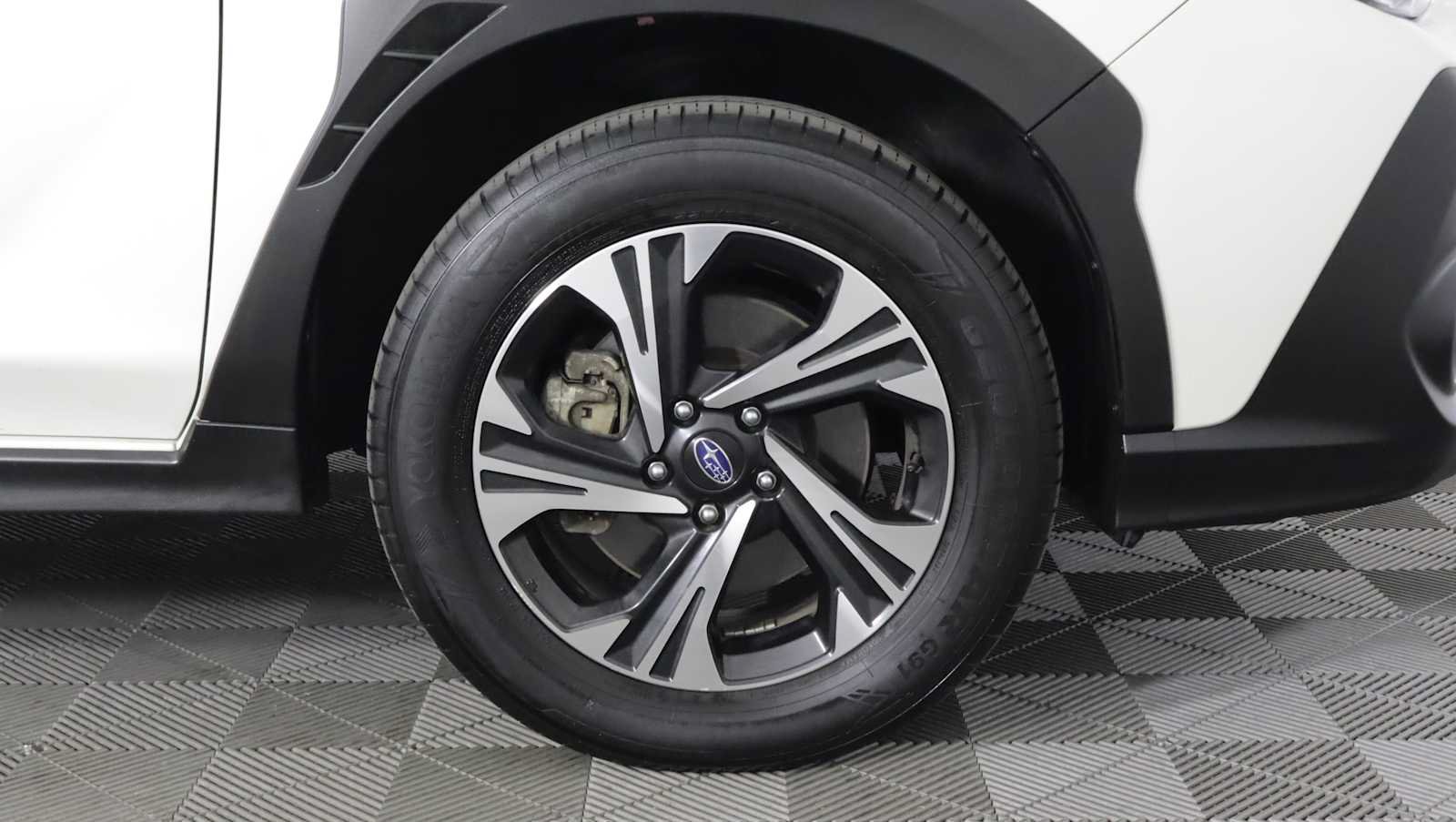 Used 2024 Subaru Crosstrek 2.0i Premium AWD/4WD image 6