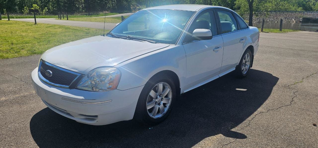 Used 2007 Ford Five Hundred SEL FWD image 12