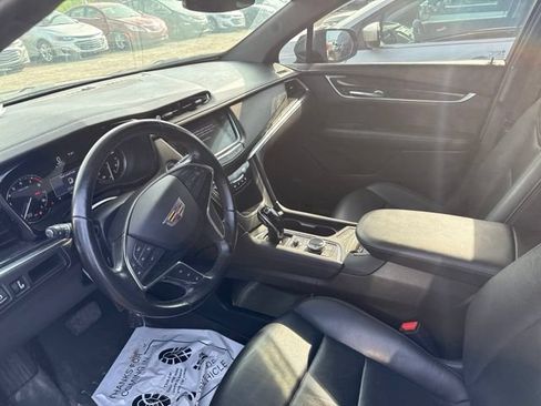 Used 2021 Cadillac XT5 Premium Luxury AWD/4WD image 9