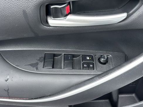 Used 2025 Toyota Corolla SE FWD image 10