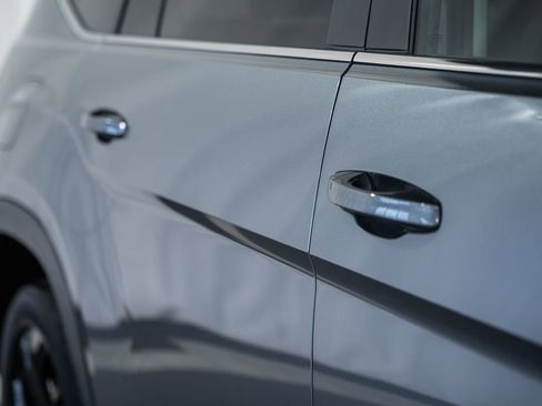 Used 2022 Volkswagen Atlas SE w/ Black Wheel Package image 15