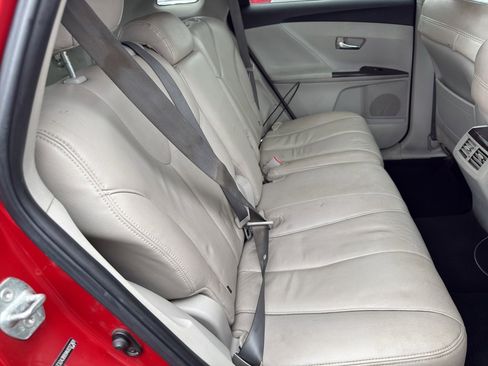 Used 2010 Toyota Venza image 14