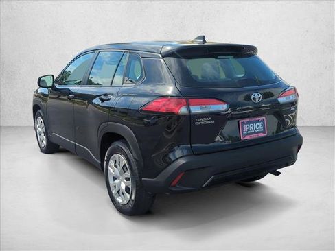 Used 2024 Toyota Corolla Cross L AWD/4WD image 8