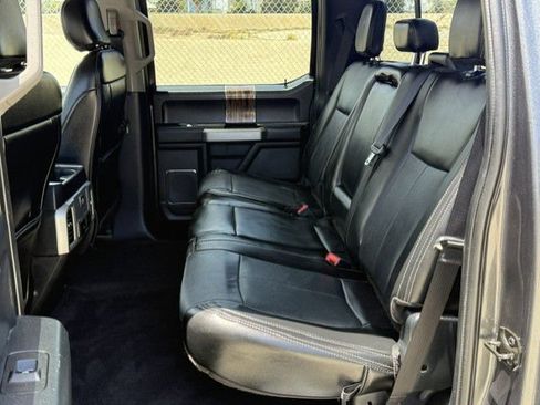 Used 2020 Ford F150 Lariat w/ Equipment Group 501A Mid AWD/4WD image 5