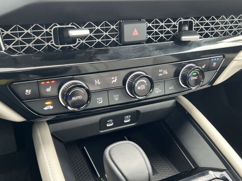 Used 2025 Honda Accord Touring image 22