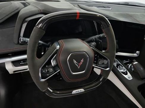 Used 2023 Chevrolet Corvette Z06 image 13