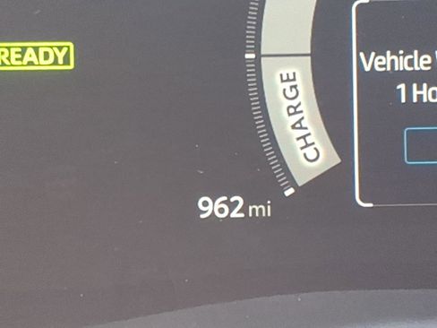 Used 2026 Toyota Camry LE image 16