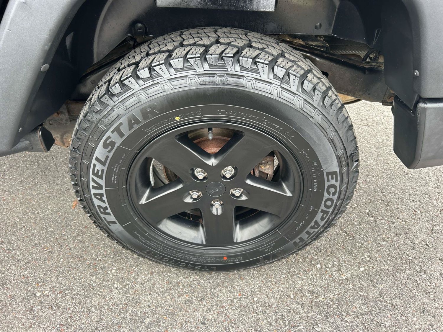 Used 2016 Jeep Wrangler Unlimited Sport AWD/4WD image 14