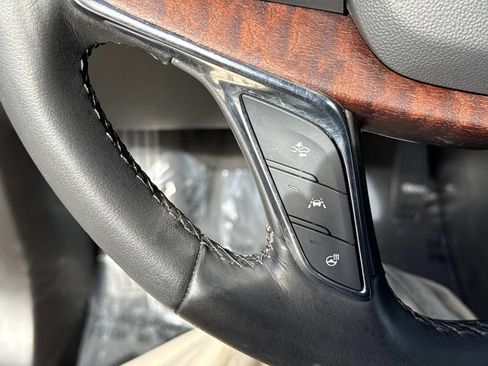 Used 2023 Cadillac XT5 Premium Luxury FWD image 41