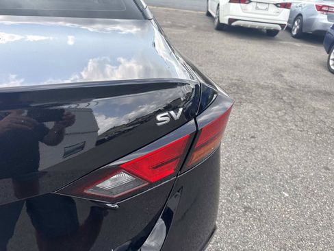 Used 2023 Nissan Altima 2.5 SV FWD image 6