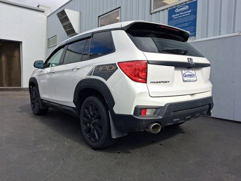 Used 2023 Honda Passport EX-L image 3