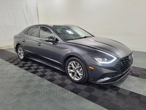 Used 2020 Hyundai Sonata SEL w/ Convenience + Sunroof Package FWD image 11