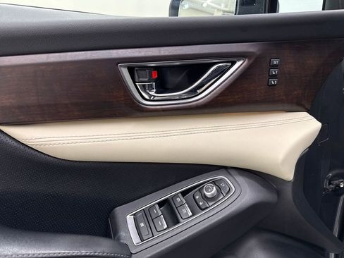 Used 2022 Subaru Ascent Touring w/ Popular Package #2A image 12