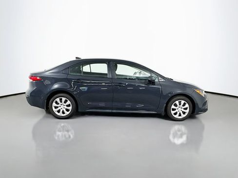 Used 2025 Toyota Corolla LE FWD image 7