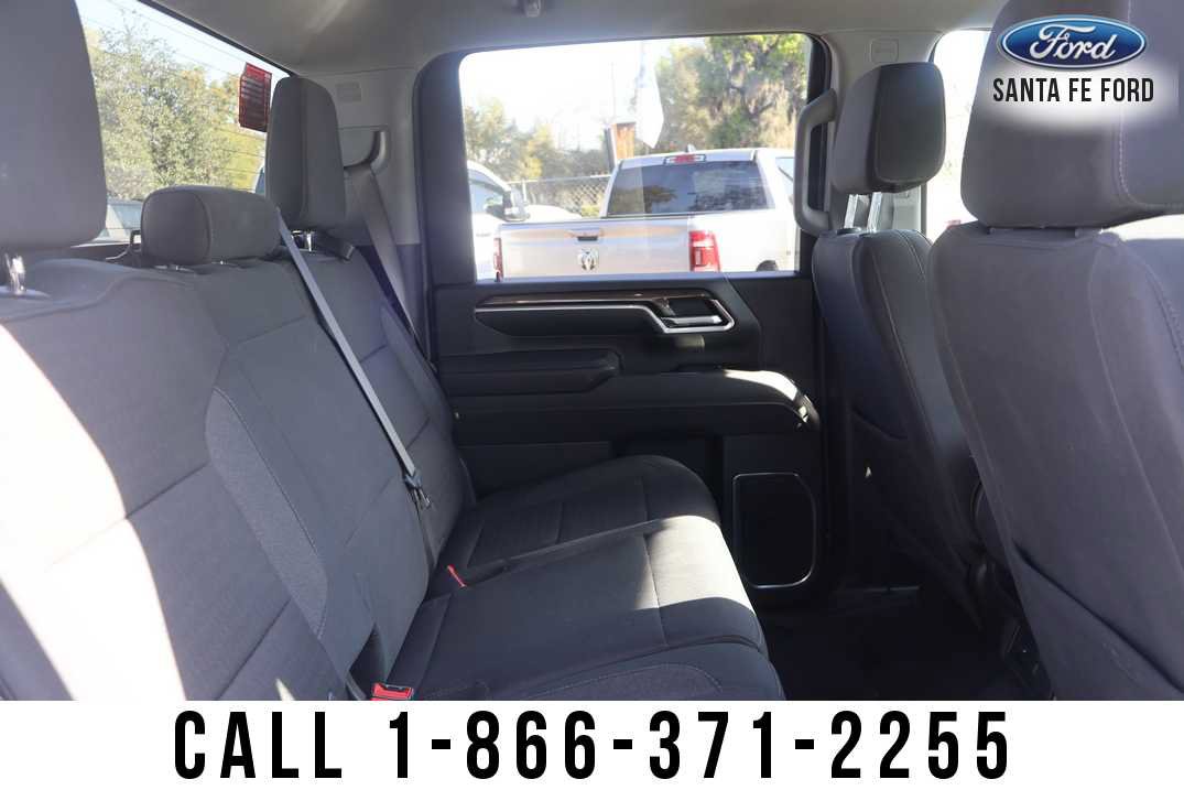 Used 2025 Chevrolet Silverado 2500 LT w/ Safety Package AWD/4WD image 24