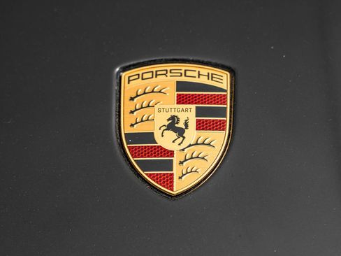 Certified 2025 Porsche Cayenne E-Hybrid Coupe AWD/4WD image 14