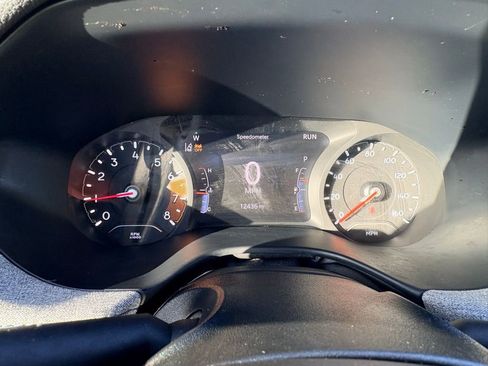 Used 2024 Jeep Compass Latitude image 25